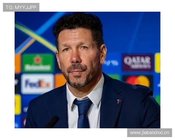 西蒙尼怒斥裁判小蜘蛛三次禁区倒地未获点球判罚引热议