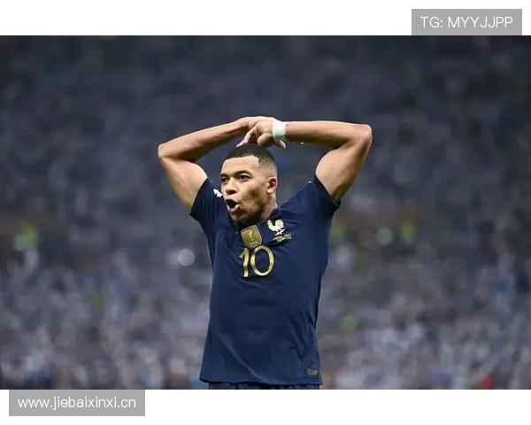 姆姆巴佩教科书式破局，巴萨铁幕压上造越位反被洞穿